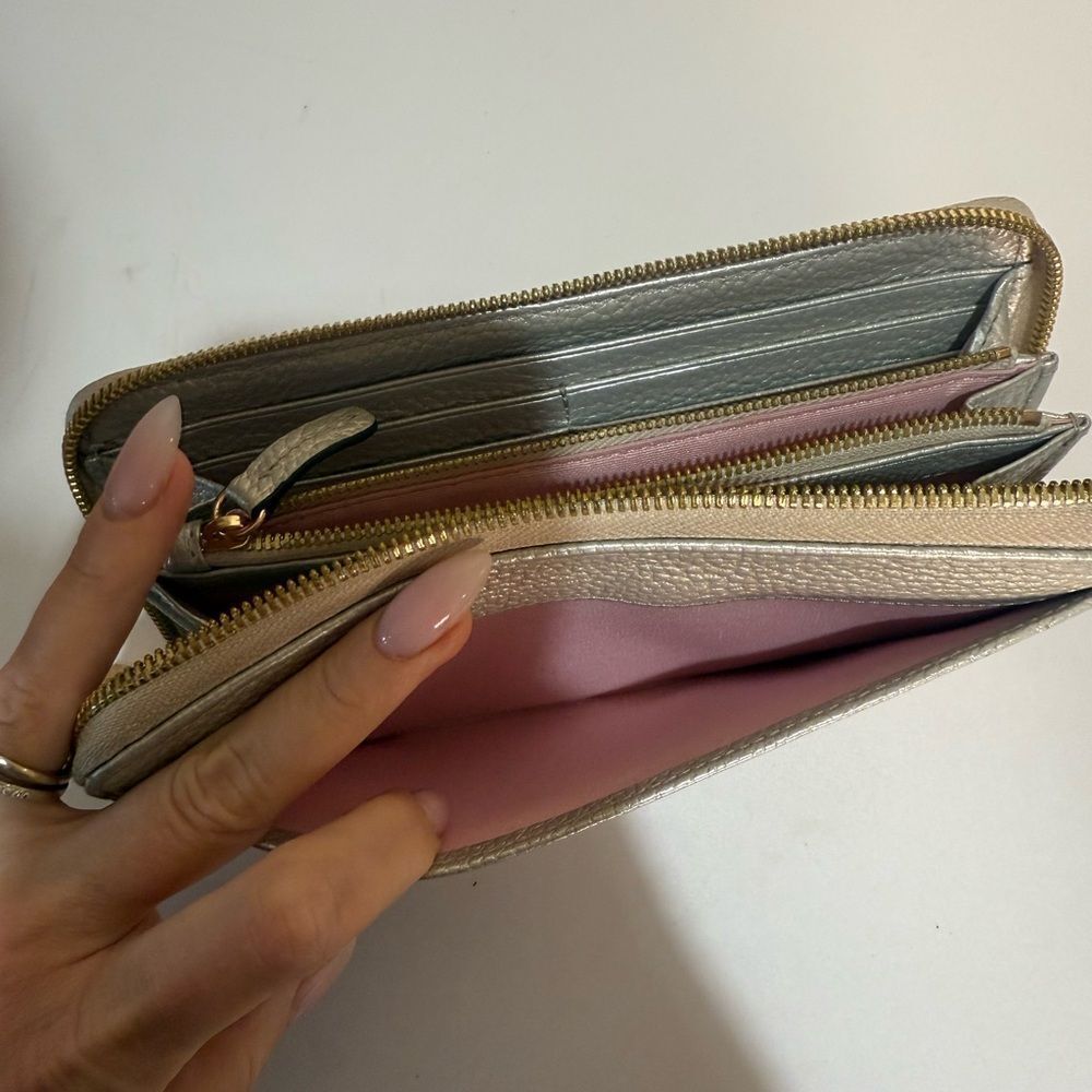 Chic Metallic Clutch Bag - Picture 10 of 11